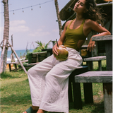 Women's ESSNTLS Slide Leaf