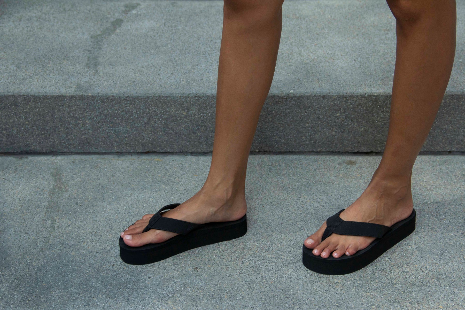 Women's Flip Flops Platform - Black